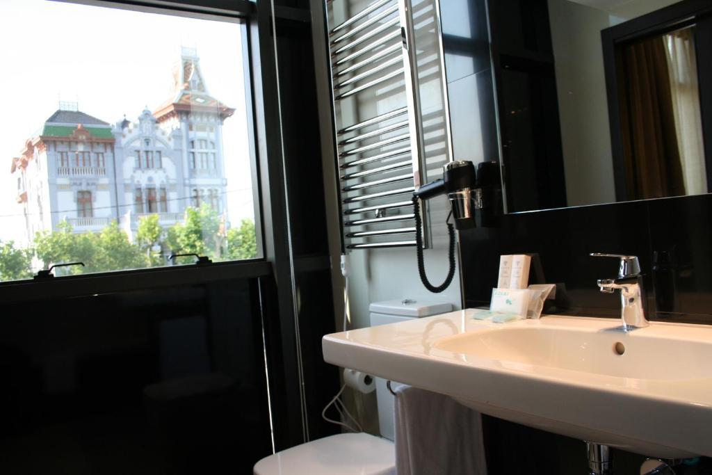 Hotel Villa Rosario Ii, Edificio Moderno Ribadesella Εξωτερικό φωτογραφία